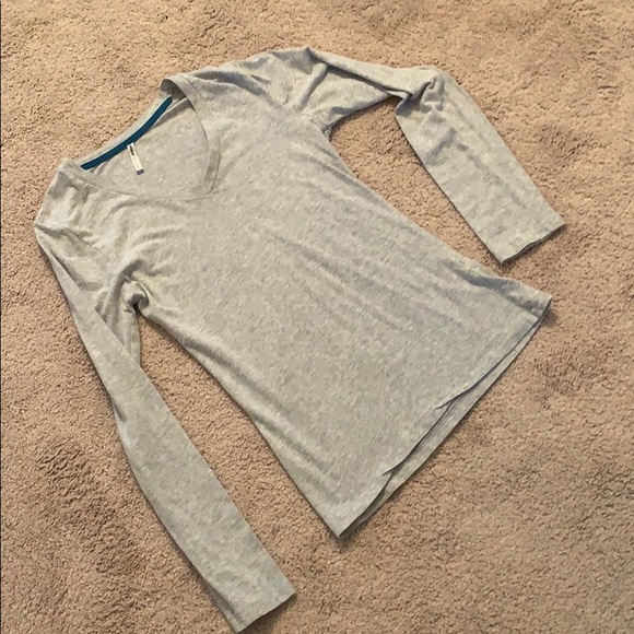 🧩 Long Sleeved T-shirt Size L 🧩 - Picture 3 of 14